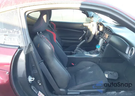 2013 Scion Fr-S from USA, damaged, VIN JF1ZNAA1XD2719763